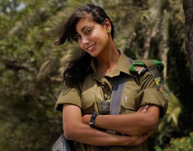 Izraelskie dziewczyny w mundurze - jewishgirls_33.jpg